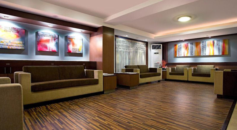 Kapila Business Hotel Pune Exterior foto